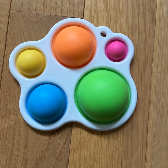 Lot of 4 Fidgets Colorful Pop Its Pineapple and Keyboard - Picture 4 of 8